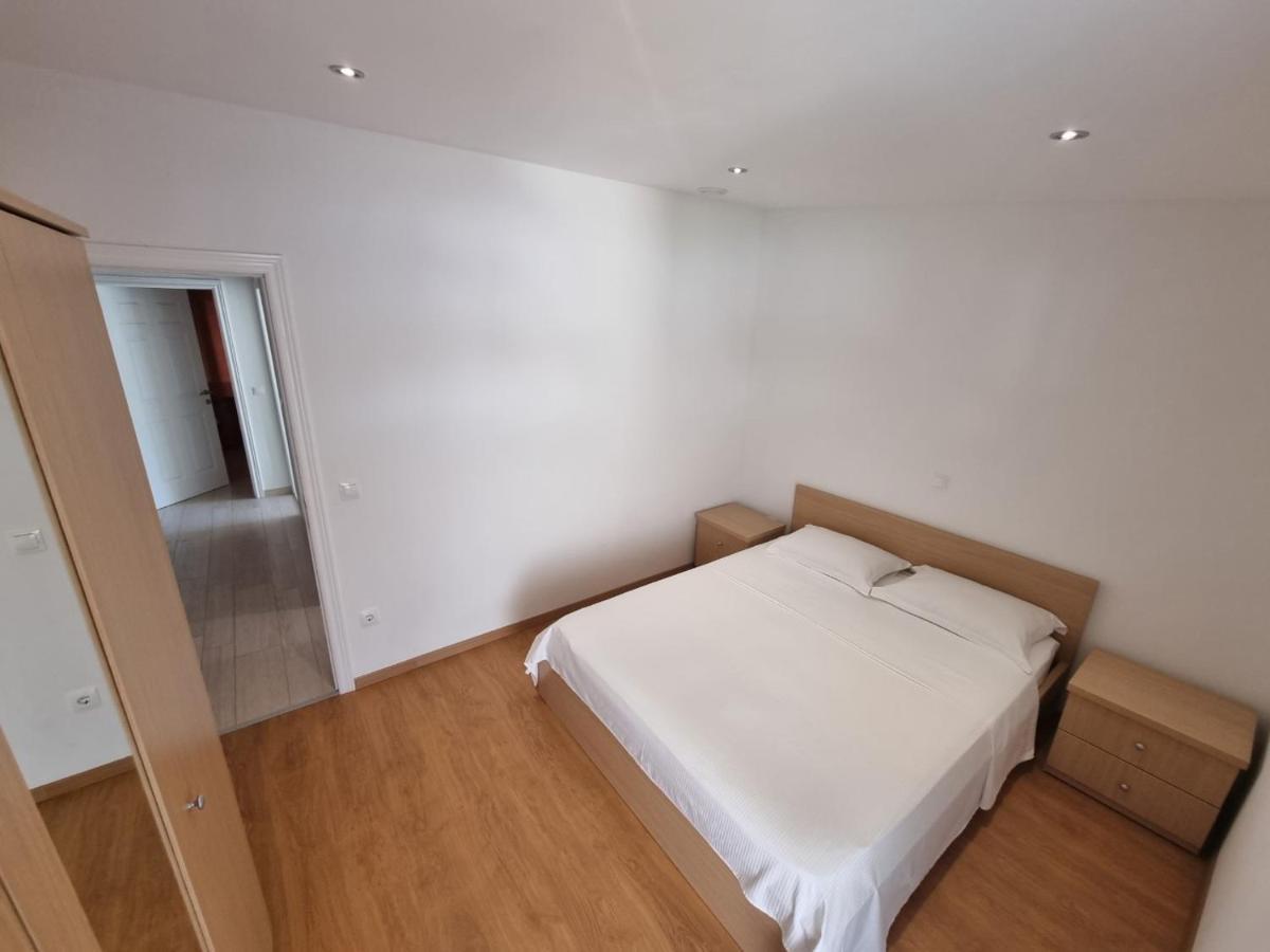 מאקרסקה Apartment Furulund מראה חיצוני תמונה